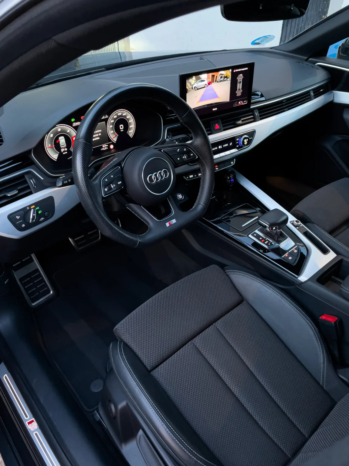 Limpieza integral a Audi A5 a domicilio en Gandia
